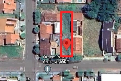 Terreno amplo na Vila Aurora