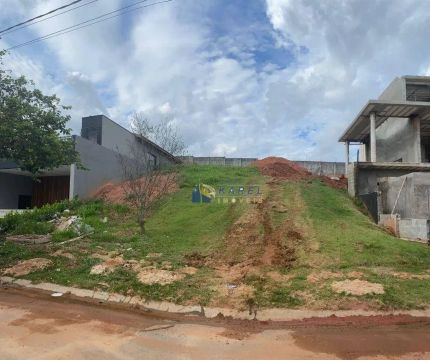 TERRENO à VENDA em CONDOMÍNIO FECHADO no INTERIOR de SÃO PAULO!! CONDOMÍNIO VALE DAS AGUAS