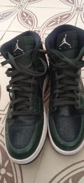 VENDO OU TROCO TÊNIS NIKE AIR JORDAN 