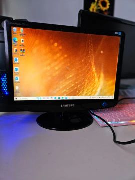 Monitor Samsung 732nw