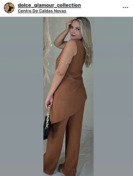 Conjunto de Macacão e Calça Marrom