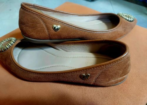 Sapatilhas Femininas Marrom e scarpin