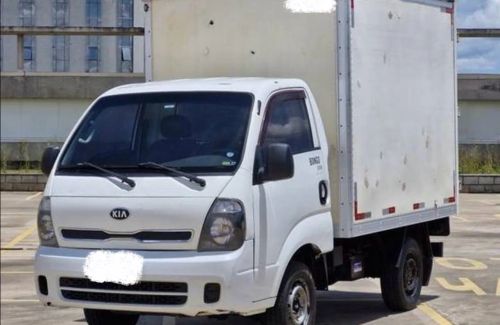 KIA BONGO ÚNICO DONO
