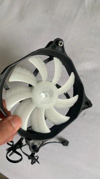 Cooler Fan Ventoinha Ventilador 120x120mm Cougar ARGB