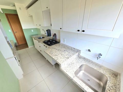 ALUGA APARTAMENTO SEMIMOBILIADO NO  ACQUA  VERANO NO MONTE CASTELO  1PQ9T5A