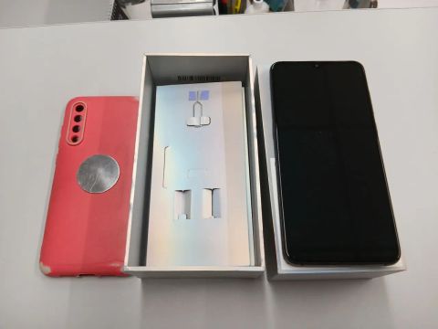 Xiaomi Mi9 64gb 