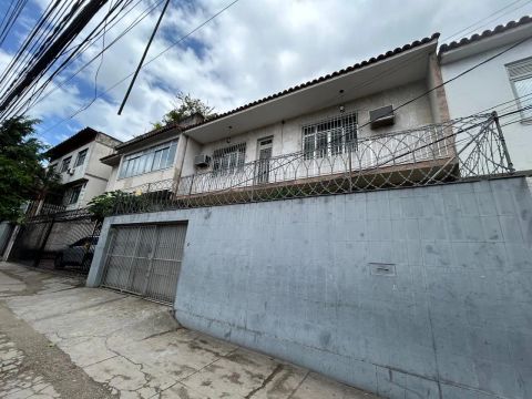 Excelente Casa Duplex 4 Quartos no Engenho Novo
