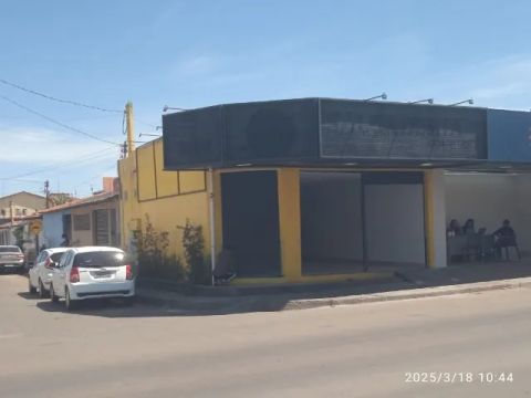 Alugo excelente ponto comercial no centro de Cidade Ocidental