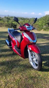 Scooter Honda 300cc troco por carro