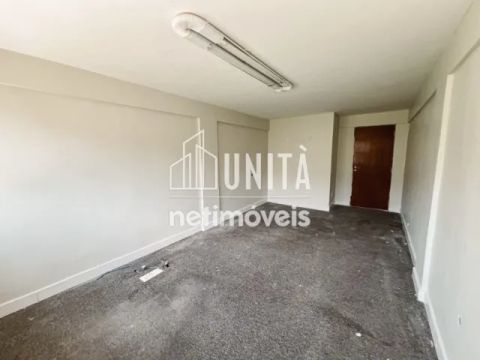 Sala comercial de 55m² na CLN 106 Bloco C - Asa Norte 