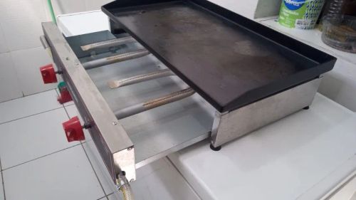 Vendo uma Chapa para lanche. Chamar no zap *