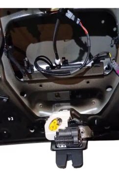 Fechadura Tampa Traseira Audi Q5 2018 / 2024