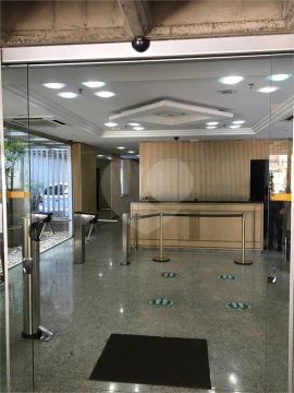 Escritorio mobiliado para Locação ou Venda em região de facil acesso.
