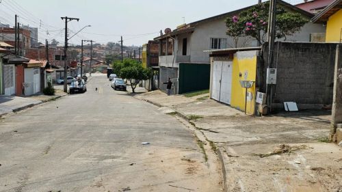 Terreno para venda com 198m² no bairro Jardim Torrão de Ouro