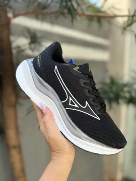 Tenis mizuno R$120,00 para corrida caminhada