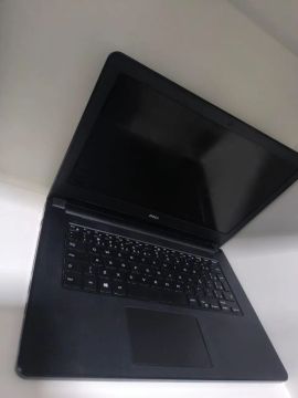 Notebook Dell i3 