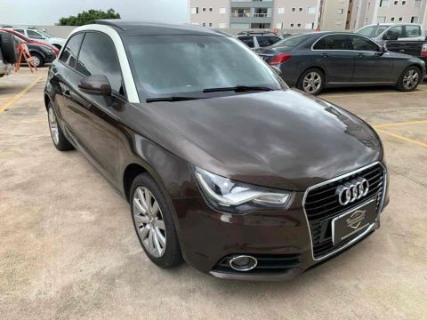 Audi A1 2012 1.4 tfsi attraction 16v 122cv gasolina 2p automático