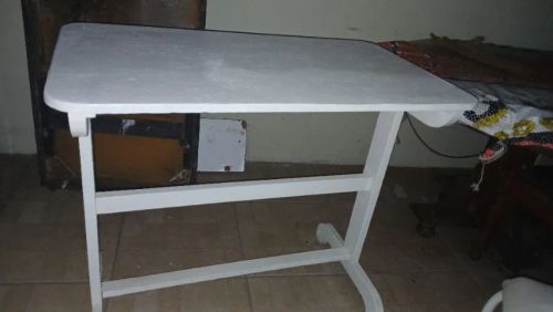Meta de madeira maciça 