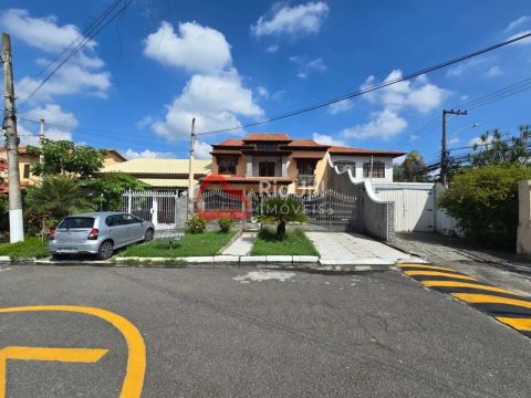Malvina Olga - Casa duplex 4 quartos (1 suíte)