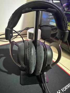 Headphone Fone de Ouvido Havit HV com suporte 