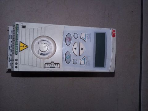 Inversorde ABB 220v