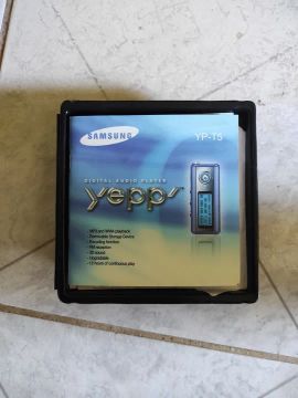 Tocador de Música Samsung Yepp YP-T5 - MP3 e WMA
