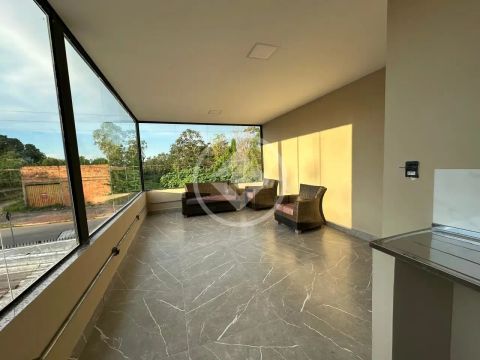 Sala Comercial em Avenida Próximo ao Aeroporto codigo: 110322