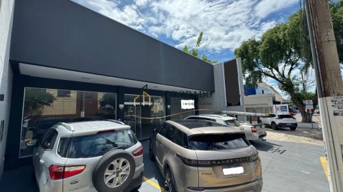 Excelente Prédio Comercial no Centro