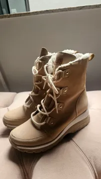 Bota Feminina Bege
