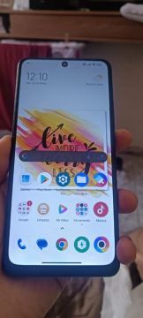 POCO F3