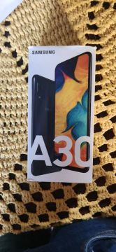 Samsung Galaxy A30 