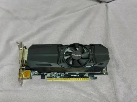 GTX 1050