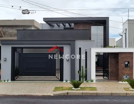 Casa em Rua das Juritis - Residencial Bella Suíça - Sinop/MT