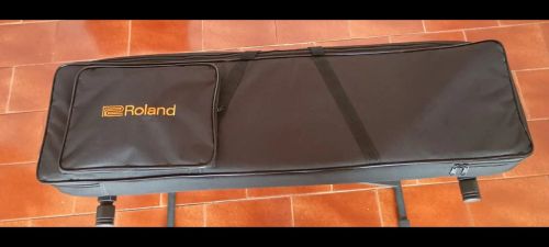 Teclado Roland Juno D