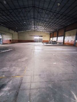 Galpão 1.000m² Construidos c/ Doca e Pé direito de 9 Metros por trás do DB da Ponta Negra
