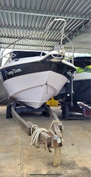 Lancha 320 Tecnoboats 32 pés 2002