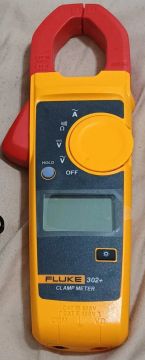 Alicate Amperímetro Fluke 302+