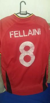 Camisa de Futebol Fellaini - tamanho M