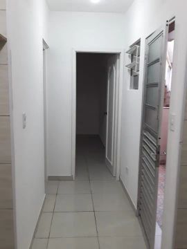 Kitinet Para solteiros..sem pet.nâo fumantes