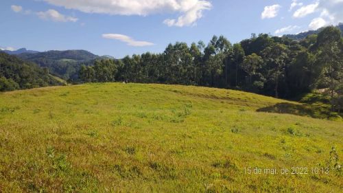 Terrenos de 600m² em Igaratá  Condomínio Fechado com Cachoeira e Infraestrutura em Desenvo