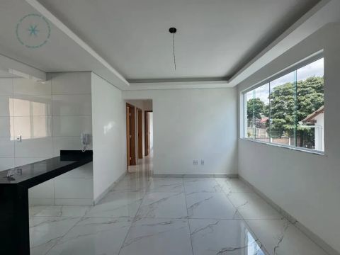 Apartamento à Venda em Vila Clóris (Planalto), Belo Horizonte - Mg