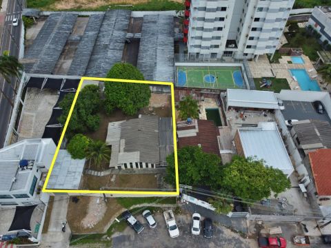 Terreno 30X32 Total 960m² Adrianópolis Próximo a Efigenio Sales