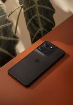 Moto G75