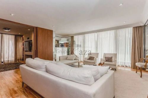 Casa Sobrado - Cidade Jardim - 4 Dormitórios - 1.643m².