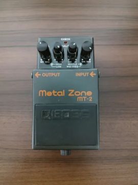 Pedal Boss Metal Zone MT-2 Versão Atualizada Indonesia (nova placa Boss) para guitarra!!!