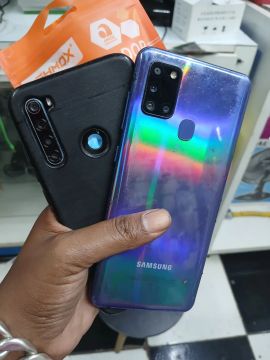 CELULARES 350.00 CADA