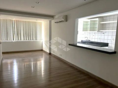 Apartamento em JARDIM LINDOIA
