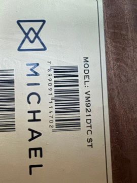 Violão acústico Michael sem nenhuma marca de uso. 