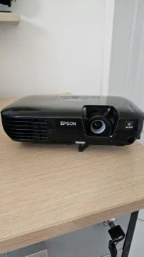 PROJETOR EPSON S10+