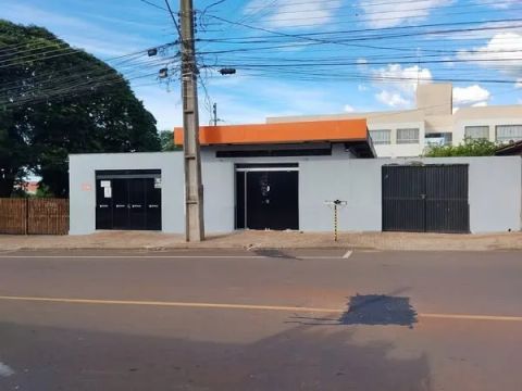 César Dallabrida aluga Sala Comercial em Localização Estratégica e Central